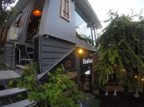Rowhou8e Hostel Huahin