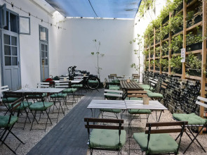 LOL Boutique Hostel City Center