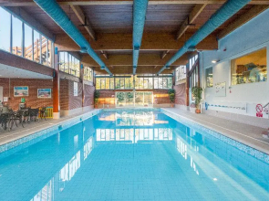 Holiday Home Clement Scott Mews