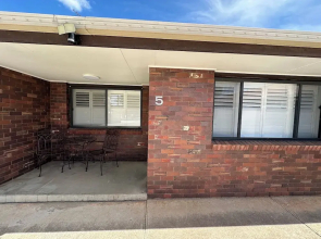 Central Cullen Apartments