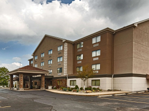 Comfort Inn & Suites Copley Akron