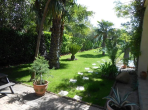 Maison Monica