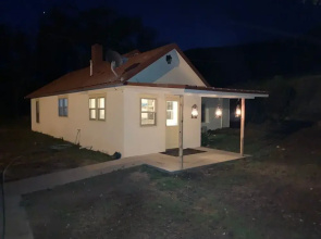 Valentine's Northern New Mexico Mountain Ranch On Colorado Border 2 Bedroom Retreat by RedAwning