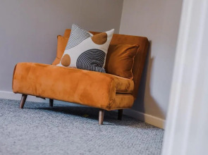Host Apartments - Stylish Georgian Coach House