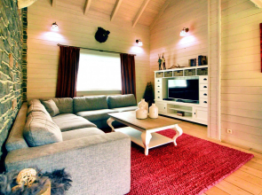 Lush Chalet In Septon With Sauna