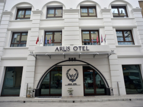Arus Hotel