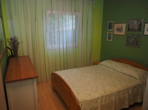 Comfortable Nena Apartment with Nice View