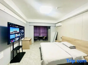 Qianxi Hotel (Xinyang Railway Station)