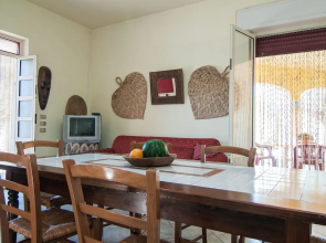 Vibrant Villa in Santa Maria del Focallo near Sea