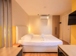 Grandstay Studios 106
