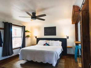 Left Coast Lodge