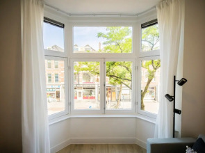 Alphabet 1BR Serviced Apartment -nb304/306-