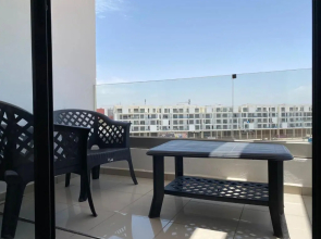 Lovely 3 bedroom unit with pool in Agadir Bay.