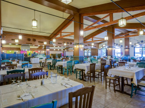 Golden Coast Hotel & Bungalows - All Inclusive
