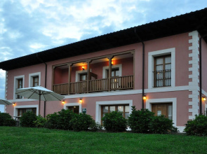 Hotel Puerta del Oriente