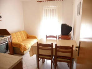 Srećko - Close to Center With Terrace - A2