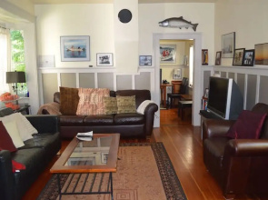 San Jose Cottage in the Heart of James Bay