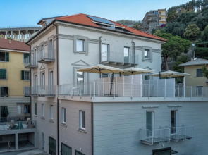 Villa Cadiz Apartments Varazze