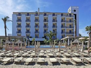 Mare Hotel
