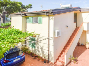Awesome Apartment in Ricadi With Wifi and 2 Bedrooms
