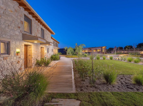 Mint Retreat Suites