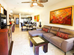 El Faro 102 Reef 2 Bedroom