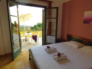 Studio With Infinite Sea View, 7 Min To The Beach