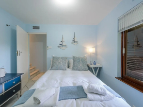 San Lameer Villa Rentals  2845