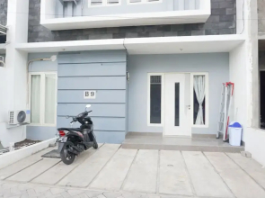 Surabaya Homey near Airport