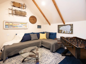 Blue Bear Chalet #2045 by Big Bear Vacations