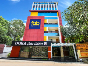 Fabhotel Capitol Suites