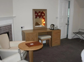 The East Cliff Cottage Hotel