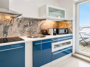 Best Western Plus Celebrity Suites