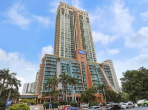 Crown Towers Resort Private Apartments