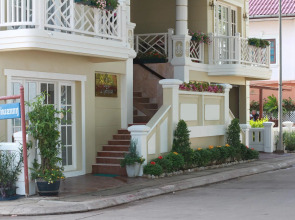 Le Bouton Dor Boutique Hotel