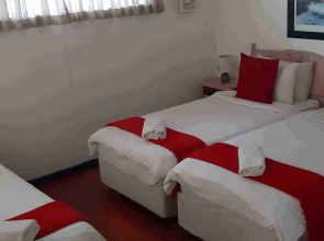 Aquarius Bed And Breakfast
