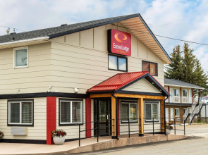 Econo Lodge Inn & Suites