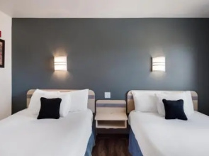 Red Lion Inn & Suites Butte