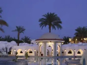 Sonesta Beach Resort & Casino