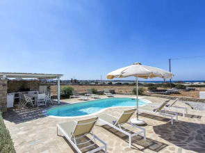 Villa Glyfada a Private Fully Equipped gem