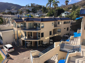 Seaport Village Inn Avalon