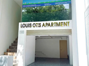 Louis Otis Apartment 03