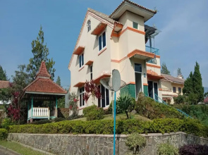 Villa Private Puncak