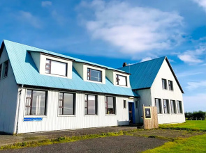Paradise Cave Hostel & Guesthouse