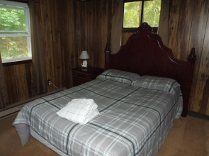 Hemlock Campground And Cottages