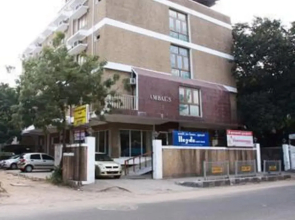 14 Square Lloyds Road