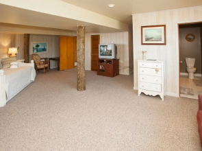 De 'ja Vue - 4 Br Home