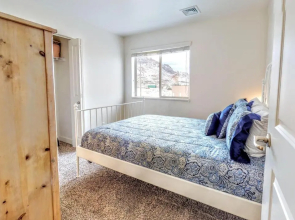 Red Cliff Condos ~ 6I