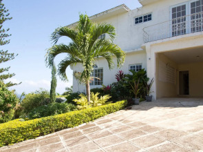 Hatfield South Villa
