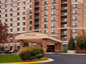 Courtyard by Marriott Dunn Loring Fairfax